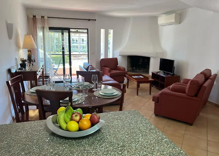 Perfect Holidays Apartament *